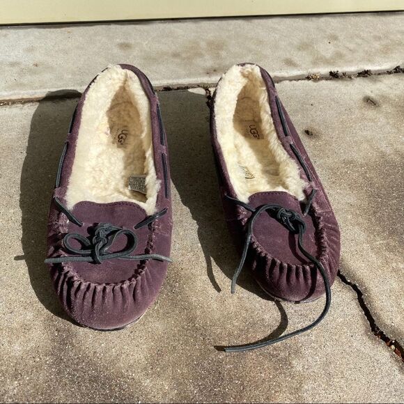 Purple Cozy UGG Moccasins for Fall/Winter - Picture 7 of 9